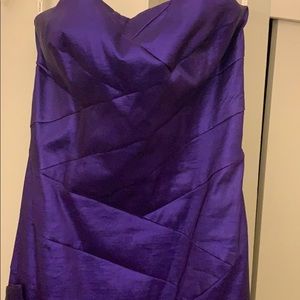 Jessica McClintock Strapless gown with detail